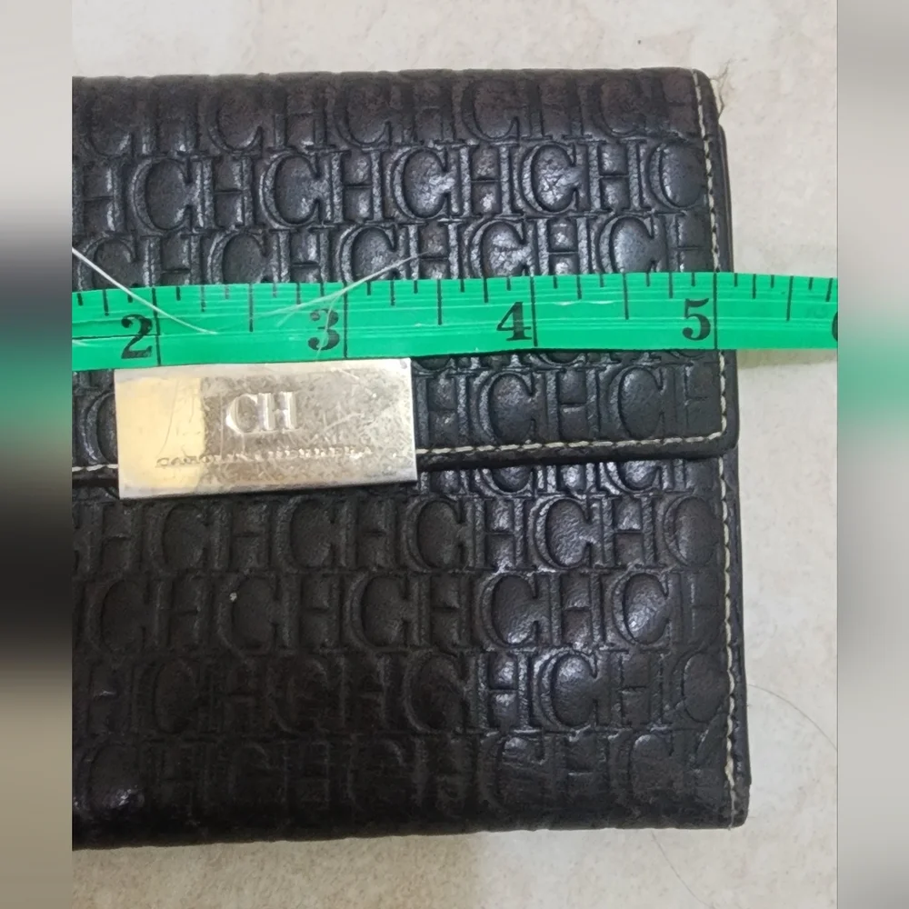 Carolina Herrera Black Embossed Wallet‎